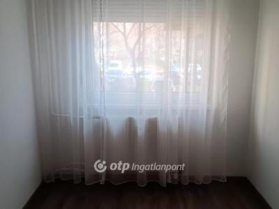 Eladó lakás Debrecen