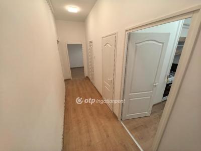 Eladó lakás Debrecen