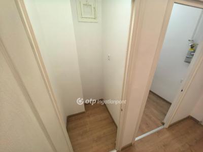 Eladó lakás Debrecen