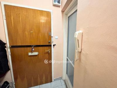 Eladó lakás Debrecen