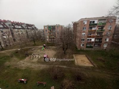 Eladó lakás Debrecen