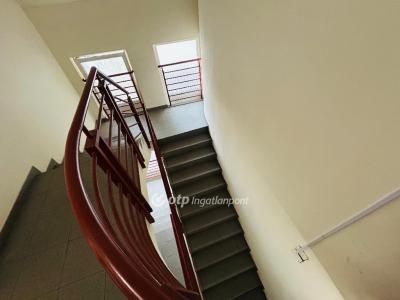 Eladó lakás Debrecen