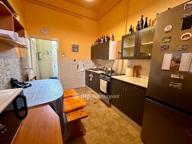 Eladó lakás Debrecen