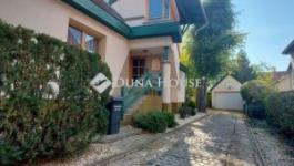 Eladó családi ház Szolnok