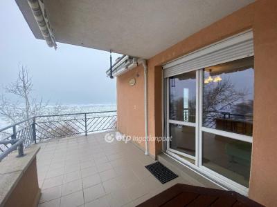 Eladó lakás Siófok