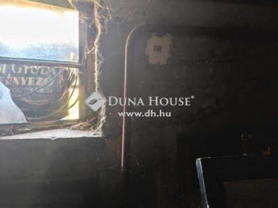 Eladó családi ház Budapest