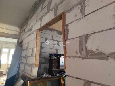 Eladó családi ház Budapest