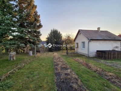 Eladó nyaraló Erdőkertes