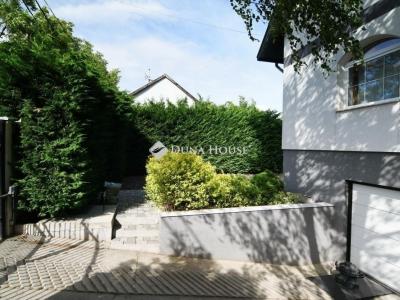 Eladó családi ház Budapest