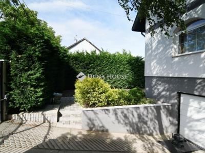 Eladó családi ház Budapest