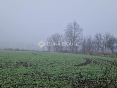 Eladó külterületi telek Fonyód