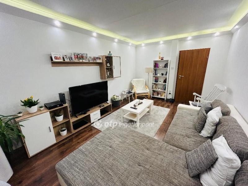 Eladó lakás Debrecen