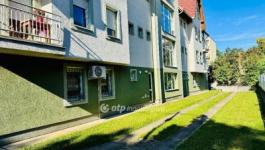 Eladó lakás Debrecen