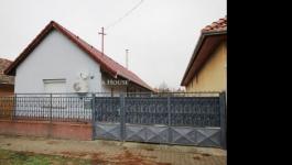 Eladó családi ház Örkény