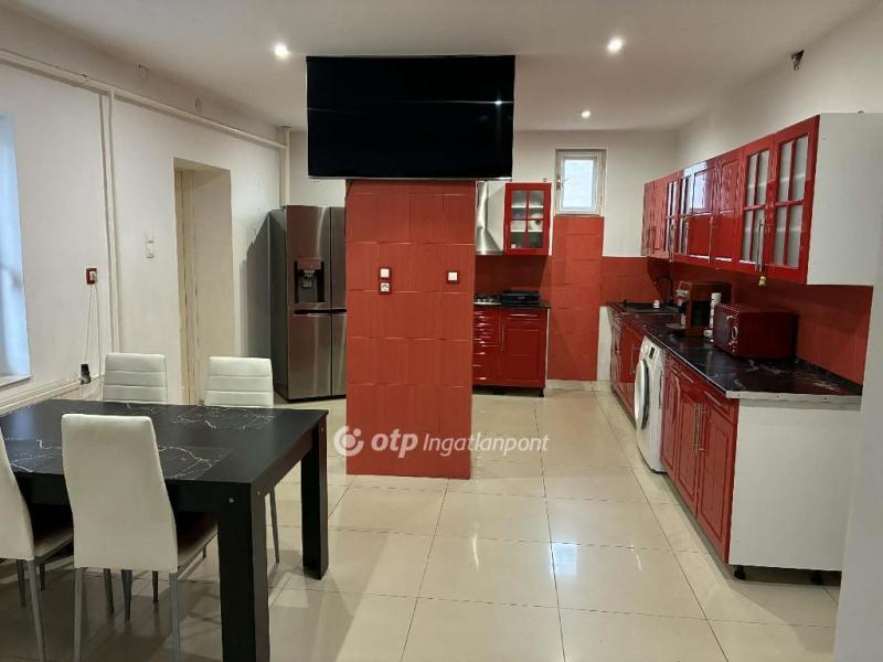 Eladó családi ház Újkígyós