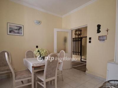 Eladó családi ház Gyula