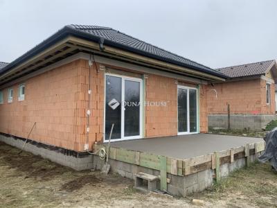 Eladó ikerház Erdőkertes