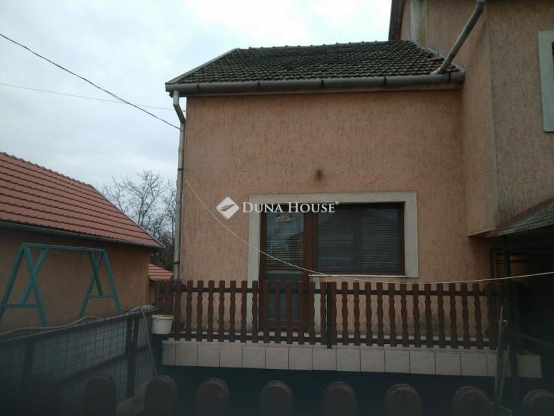 Eladó családi ház Heves