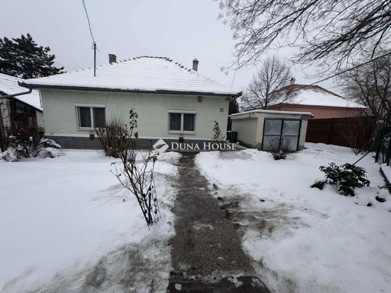 Eladó családi ház Budapest