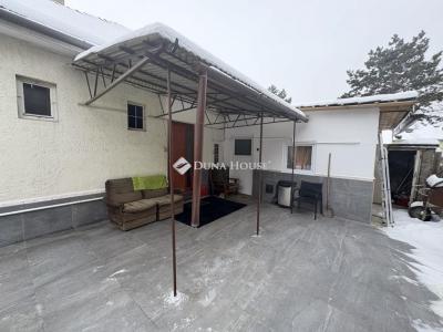 Eladó családi ház Budapest