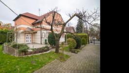 Eladó családi ház Budapest