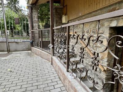 Eladó házrész Keszthely