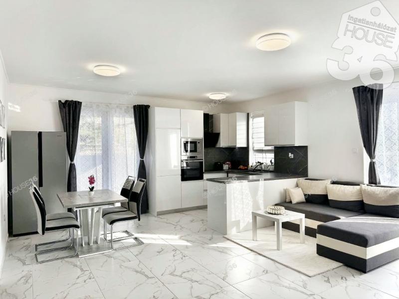 Eladó családi ház Kecskemét