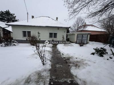 Eladó családi ház Budapest