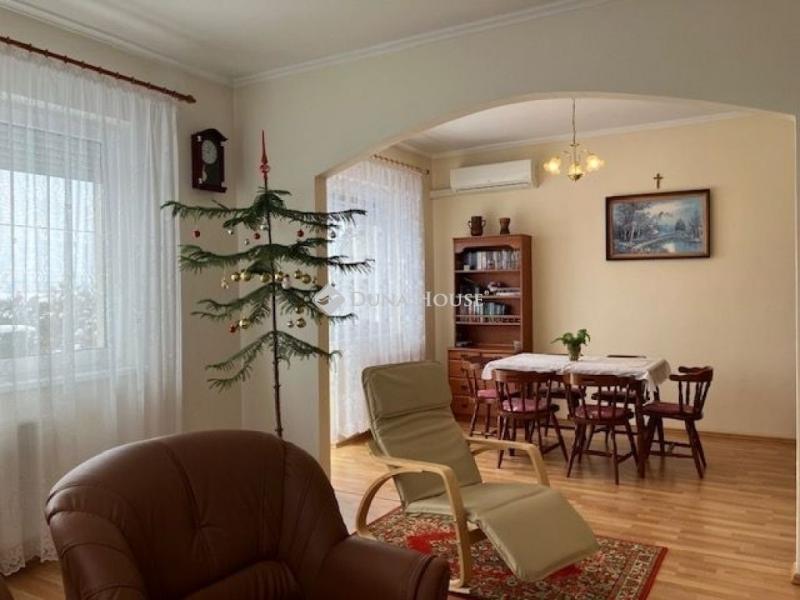 Eladó ikerház Budapest