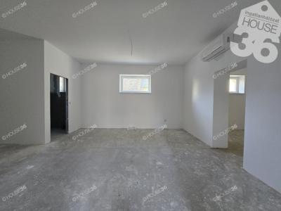 Eladó lakás Nagykőrös