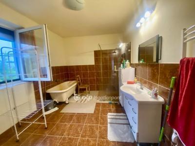 Eladó családi ház Jászberény