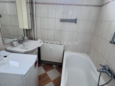 Eladó lakás Pécs