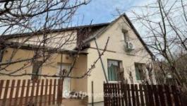 Eladó családi ház Érd