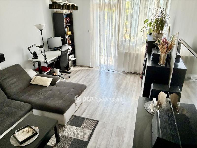 Eladó lakás Budapest