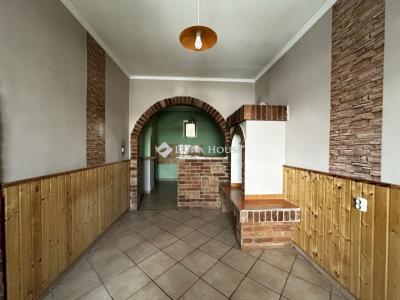 Eladó lakás Iregszemcse