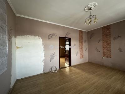 Eladó lakás Iregszemcse