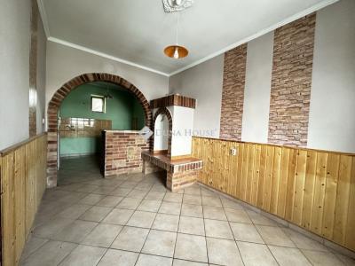 Eladó lakás Iregszemcse