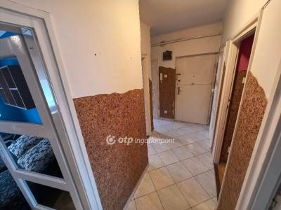 Eladó lakás Debrecen