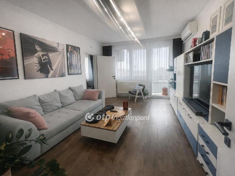 Eladó lakás Debrecen