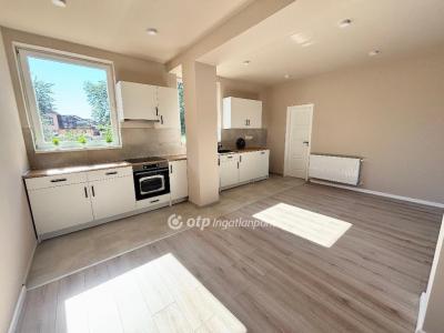 Eladó családi ház Debrecen