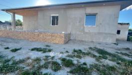 Eladó családi ház Tura