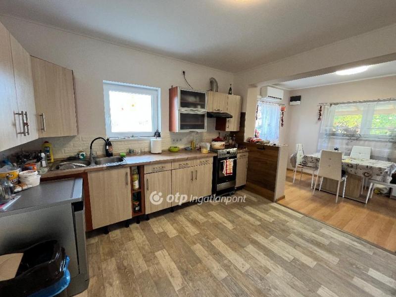 Eladó családi ház Tápiógyörgye