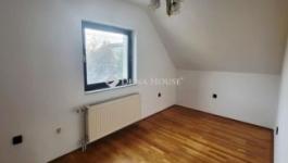 Eladó családi ház Mogyoród