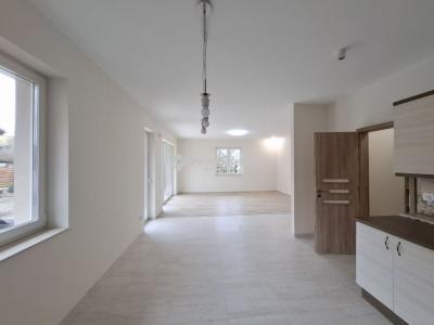 Eladó családi ház Budapest