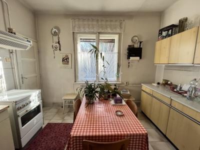 Eladó családi ház Budapest