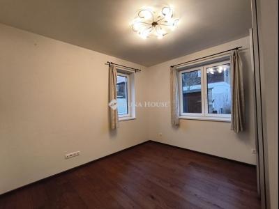 Eladó lakás Gödöllő