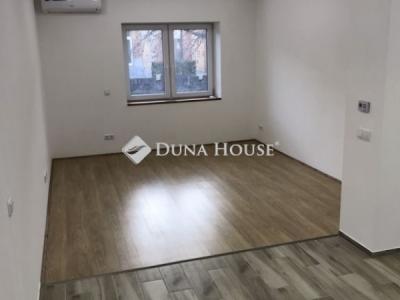 Eladó családi ház Budapest