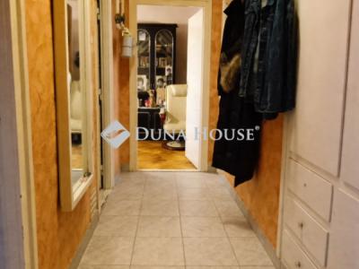 Eladó lakás Gödöllő