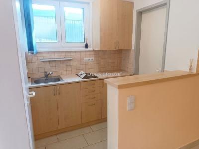 Eladó családi ház Budapest