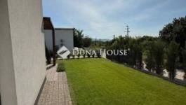 Eladó ikerház Vác